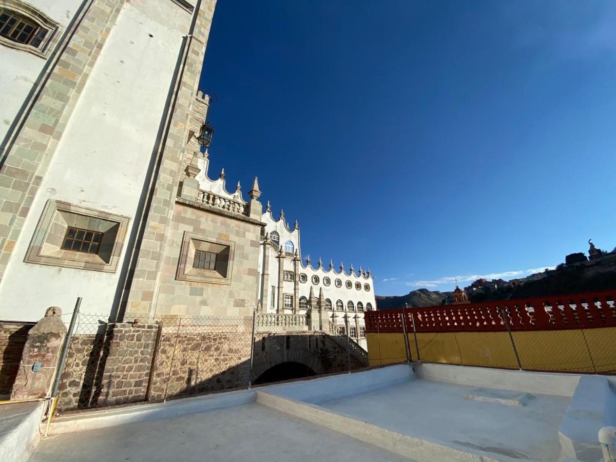 Hotel Universidad Гуанахуато Екстер'єр фото