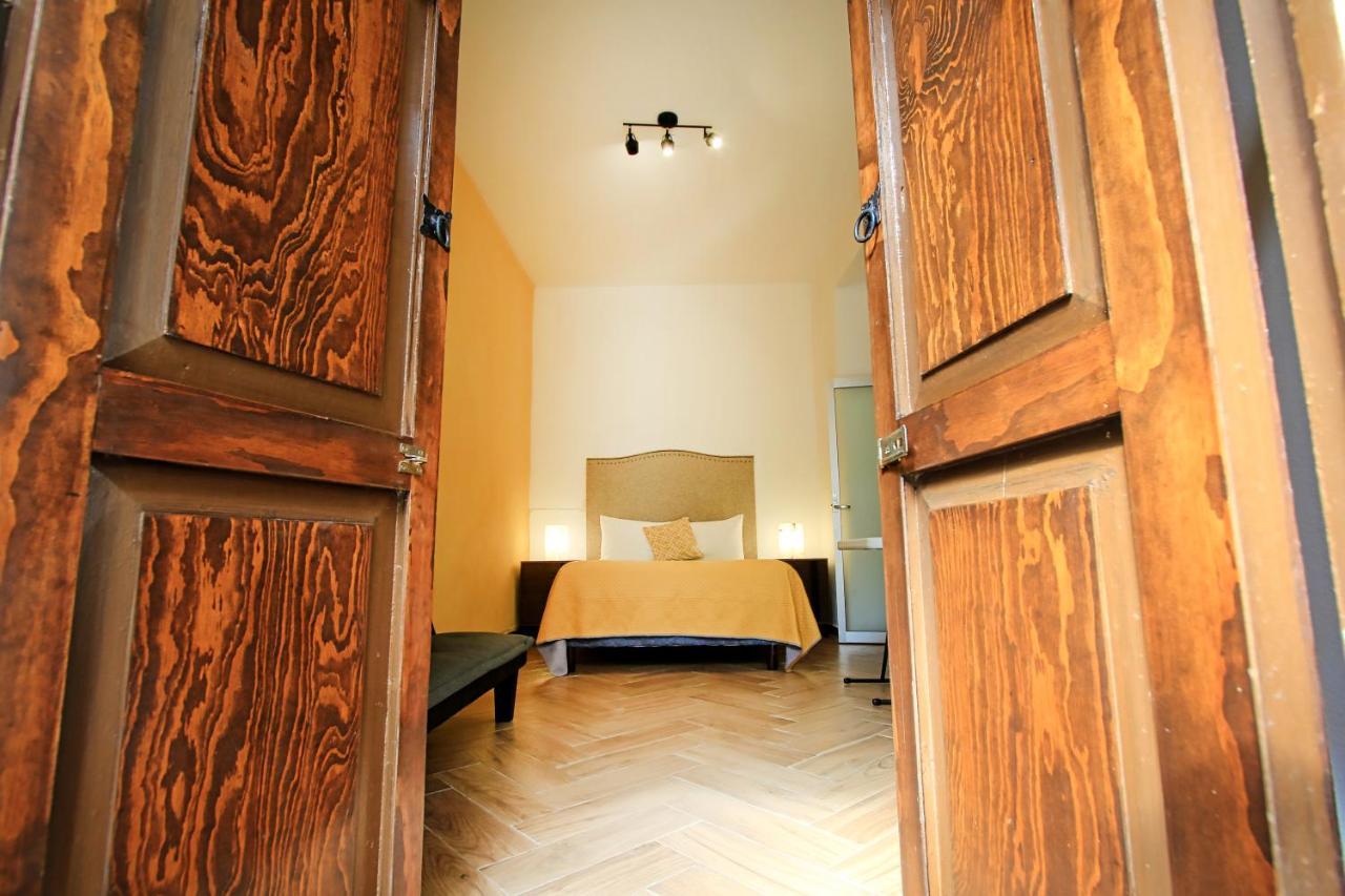 Hotel Universidad Гуанахуато Екстер'єр фото